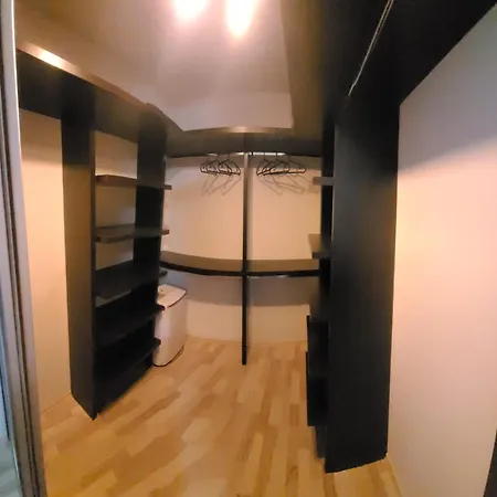 Koloseo 2 Bedrooms - Free Garage Parking, View, 3rd Floor