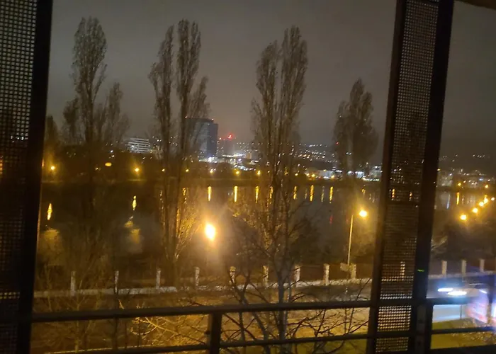 Koloseo 2 Bedrooms - Free Garage Parking, View, 3rd Floor *